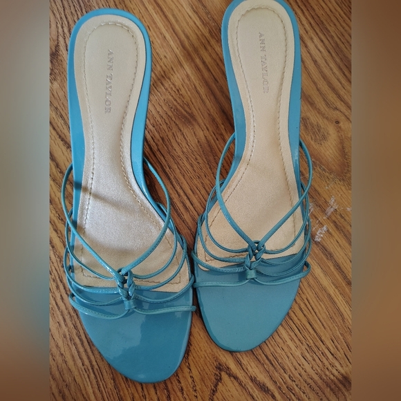 Ann Taylor women's leather strappy stiletto heel sandals,slip-on Turquoise 8.5M, - Picture 15 of 17